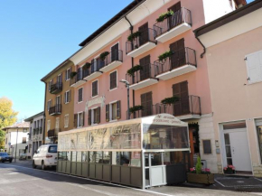 Гостиница Albergo Zeni, Брентонико